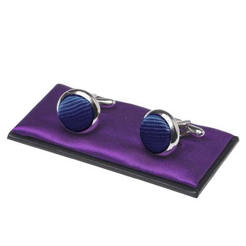 Saphirblaue Manschettenknöpfe (1)