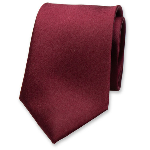 Weinrote Satinkrawatte (1)