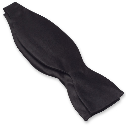 Schwarzer Querbinder (1)