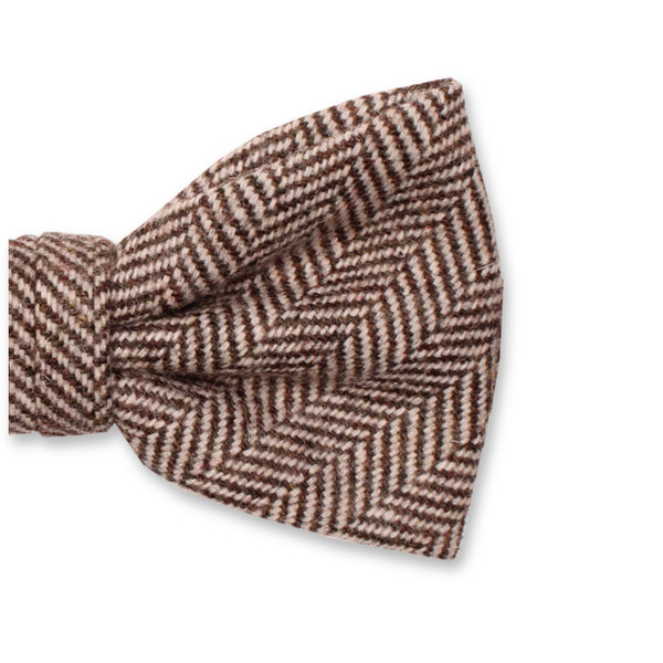 Braune Fliege mit Fischgrätenmuster – Wolle (2)