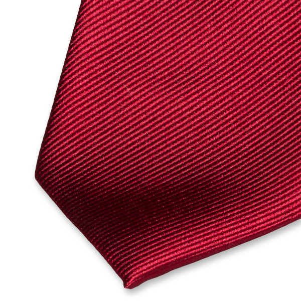 Dunkelrote Krawatte (2)
